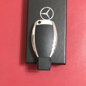 Mercedes. Benz Key